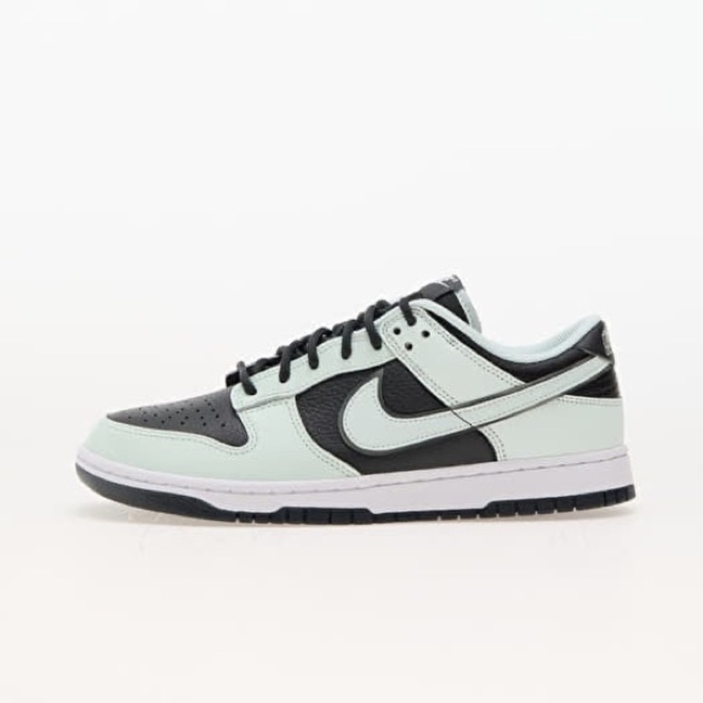 Nike Dunk Low Retro PRM